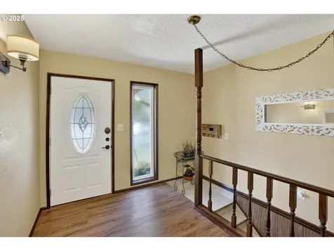 17840 SE Yamhill Street Portland OR 97233