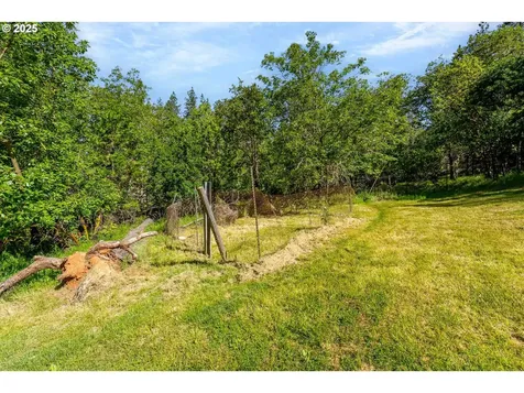 905 Summit Loop Grants Pass OR 97527