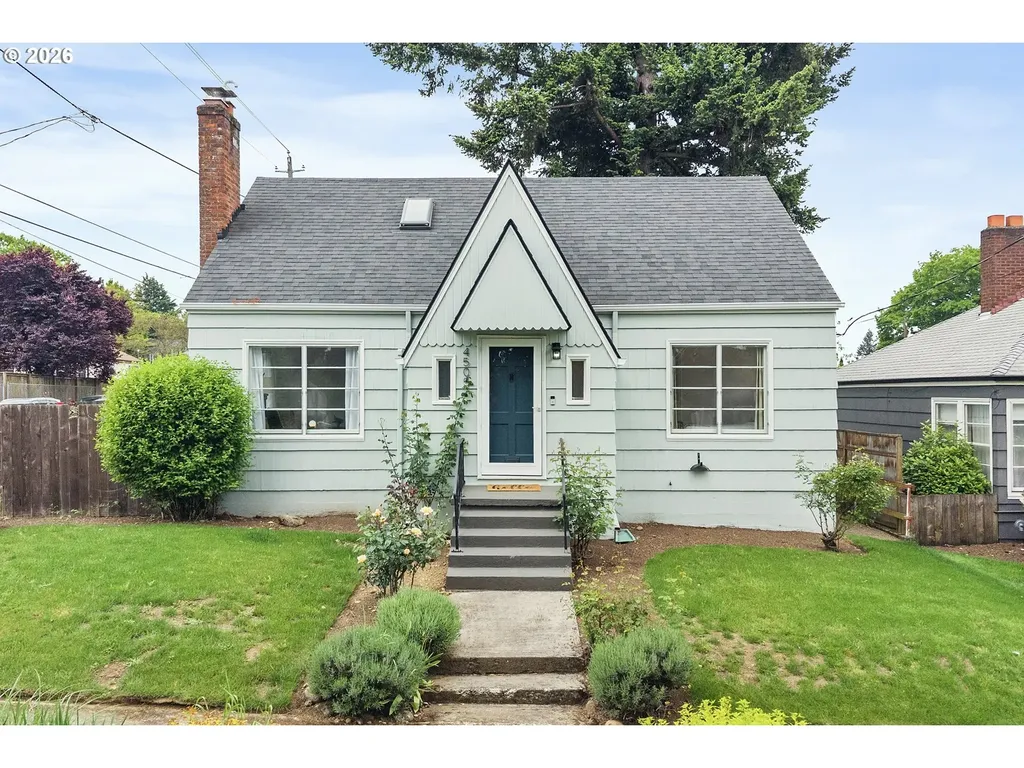 4505 NE 40th Avenue Portland OR 97211