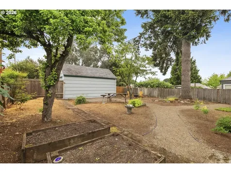 4505 NE 40th Avenue Portland OR 97211