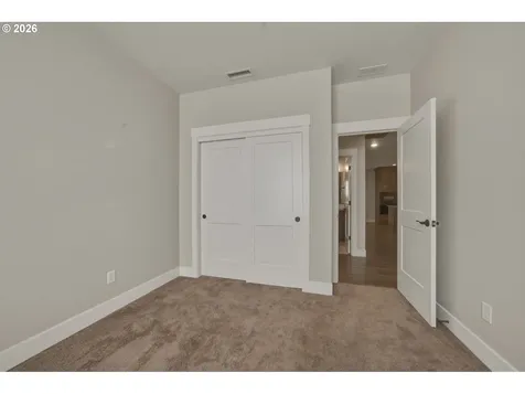 2101 N 2nd Way Ridgefield WA 98642