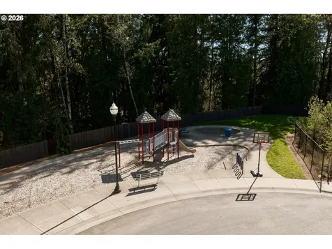 2101 N 2nd Way Ridgefield WA 98642