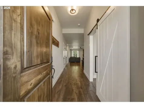2101 N 2nd Way Ridgefield WA 98642