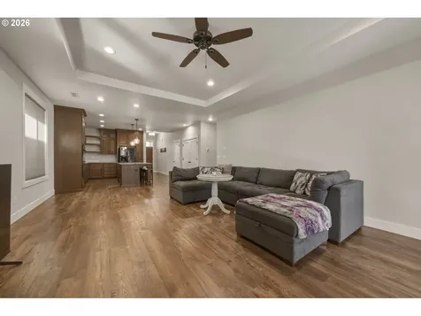 2101 N 2nd Way Ridgefield WA 98642
