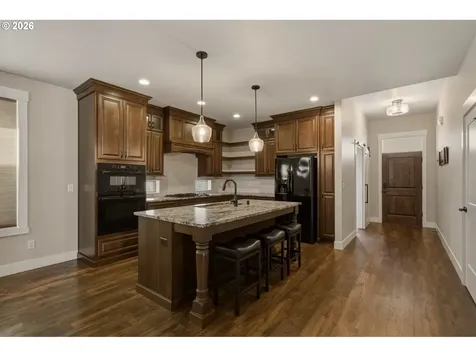 2101 N 2nd Way Ridgefield WA 98642