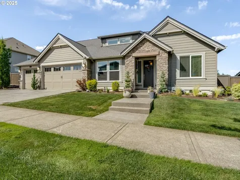 1856 NW Sierra Way Camas WA 98607