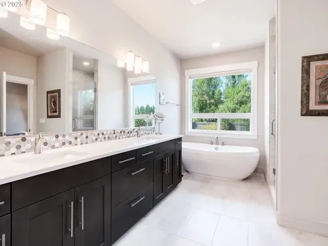 1856 NW Sierra Way Camas WA 98607