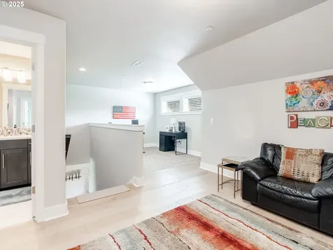 1856 NW Sierra Way Camas WA 98607