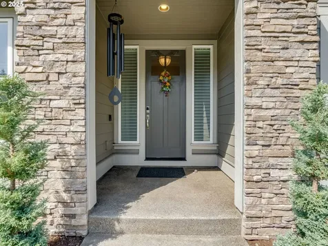 1856 NW Sierra Way Camas WA 98607