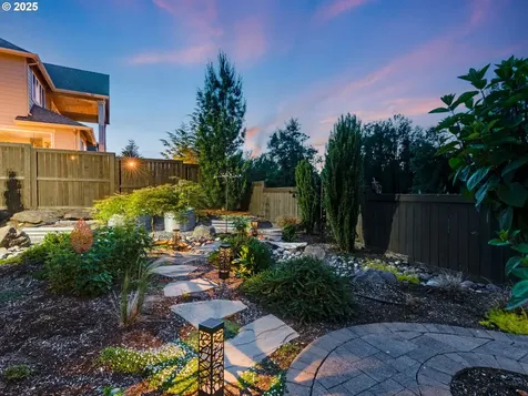1856 NW Sierra Way Camas WA 98607