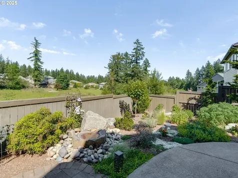 1856 NW Sierra Way Camas WA 98607