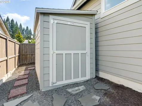 1856 NW Sierra Way Camas WA 98607