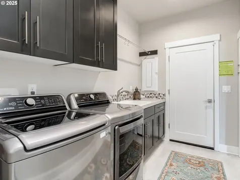 1856 NW Sierra Way Camas WA 98607
