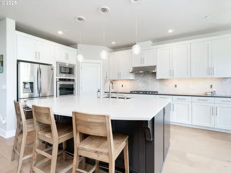 1856 NW Sierra Way Camas WA 98607