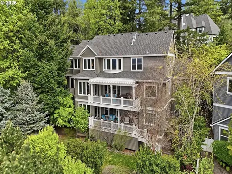 9045 NW Murdock Street Portland OR 97229