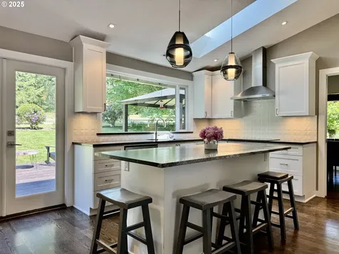 24035 SW Mountain Creek Road Sherwood OR 97140