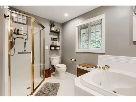 2167 SE Meadow Court Gresham OR 97080