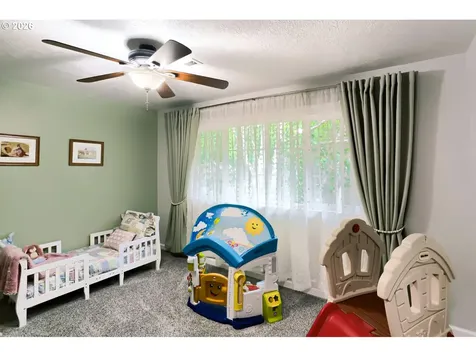 2167 SE Meadow Court Gresham OR 97080