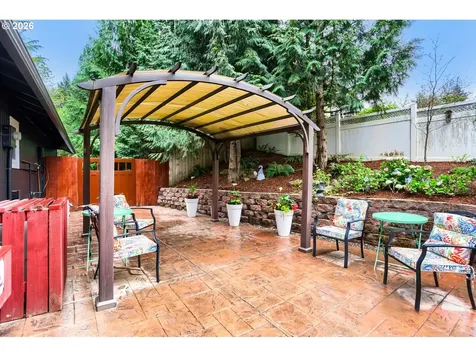 2167 SE Meadow Court Gresham OR 97080