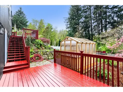 2167 SE Meadow Court Gresham OR 97080