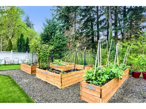 2167 SE Meadow Court Gresham OR 97080