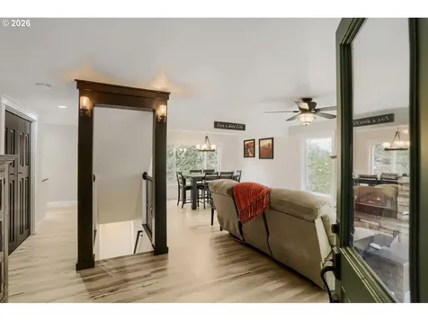 2167 SE Meadow Court Gresham OR 97080