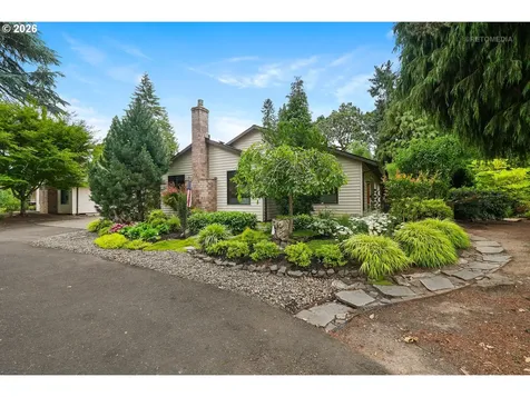 903 NE 3rd Avenue Hillsboro OR 97124