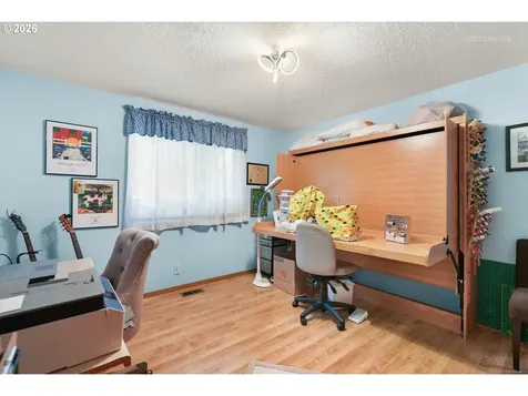 903 NE 3rd Avenue Hillsboro OR 97124