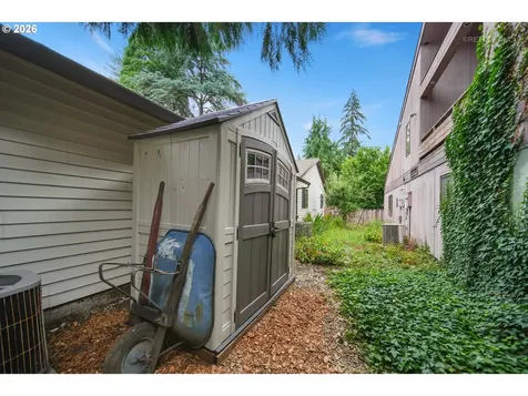 903 NE 3rd Avenue Hillsboro OR 97124