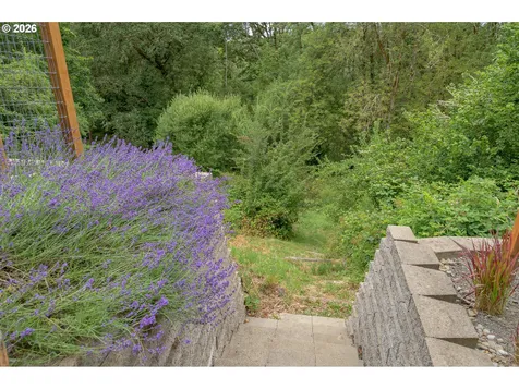 813 SE Davis Street Mcminnville OR 97128