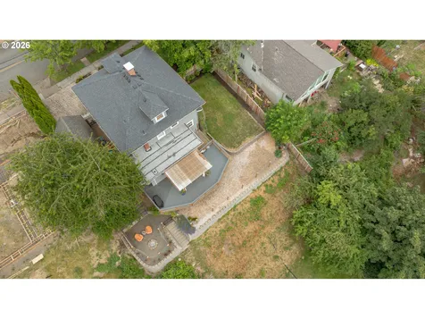 813 SE Davis Street Mcminnville OR 97128
