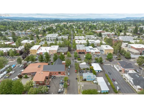 813 SE Davis Street Mcminnville OR 97128