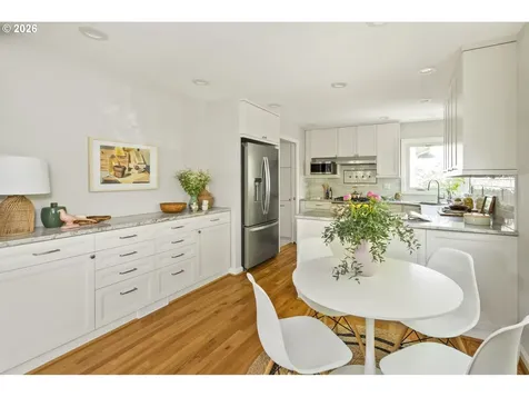 2619 SE 61st Avenue Portland OR 97206
