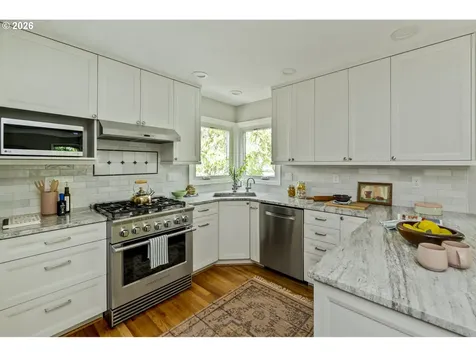 2619 SE 61st Avenue Portland OR 97206