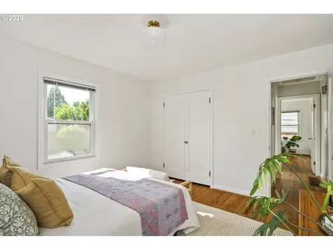 2619 SE 61st Avenue Portland OR 97206