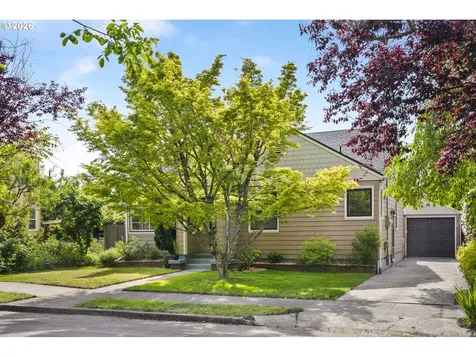 2619 SE 61st Avenue Portland OR 97206