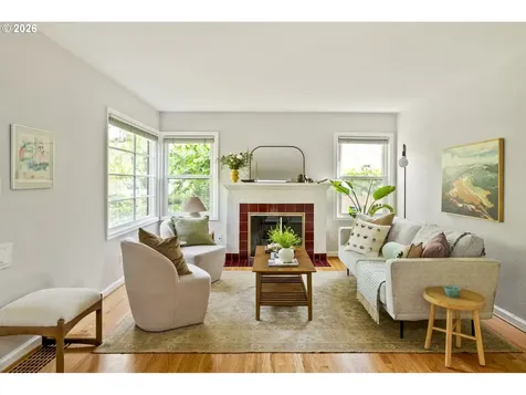 2619 SE 61st Avenue Portland OR 97206