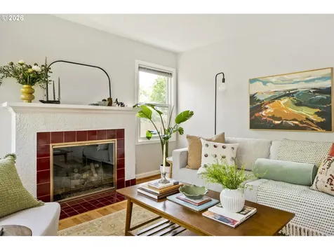 2619 SE 61st Avenue Portland OR 97206