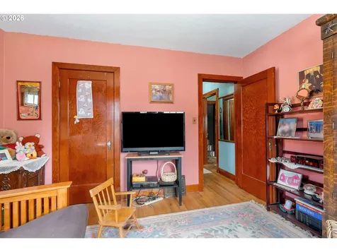 500 And 502 Bluff Street Klickitat WA 98628