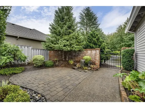 32209 SW Lake Drive Wilsonville OR 97070