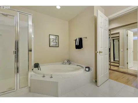 32209 SW Lake Drive Wilsonville OR 97070