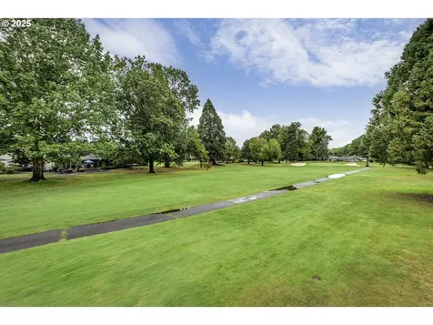 32209 SW Lake Drive Wilsonville OR 97070