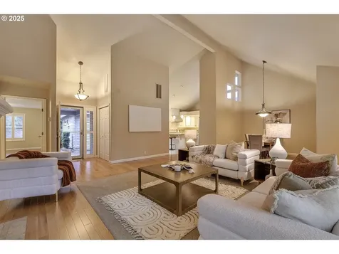 32209 SW Lake Drive Wilsonville OR 97070