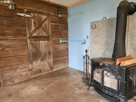 32901 SE Divers Road Estacada OR 97023