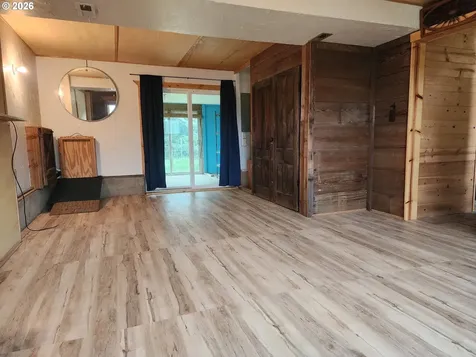 32901 SE Divers Road Estacada OR 97023