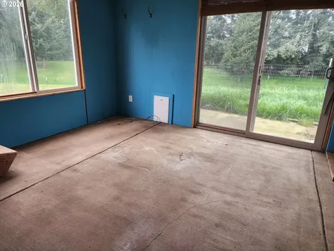 32901 SE Divers Road Estacada OR 97023