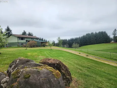 32901 SE Divers Road Estacada OR 97023