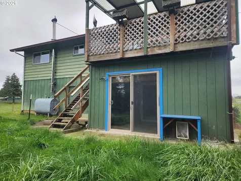 32901 SE Divers Road Estacada OR 97023