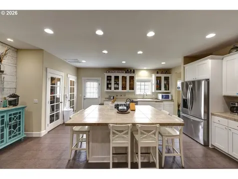 90022 Ocean Drive Warrenton OR 97146