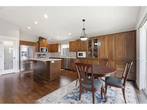 2755 Mia Court Salem OR 97306